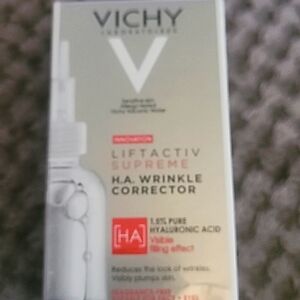 Vichy liftactiv surpreme h.a. wrinkle corrector